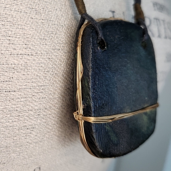 Vintage handmade pottery necklace - Picture 4 of 8